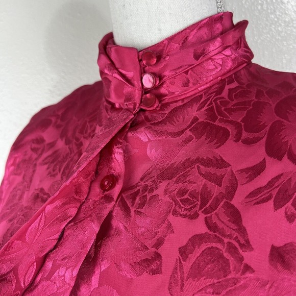 Greenwich Square Button Down Top Women 11/12 Pink Floral Embossed Satin Mandarin - Picture 7 of 13